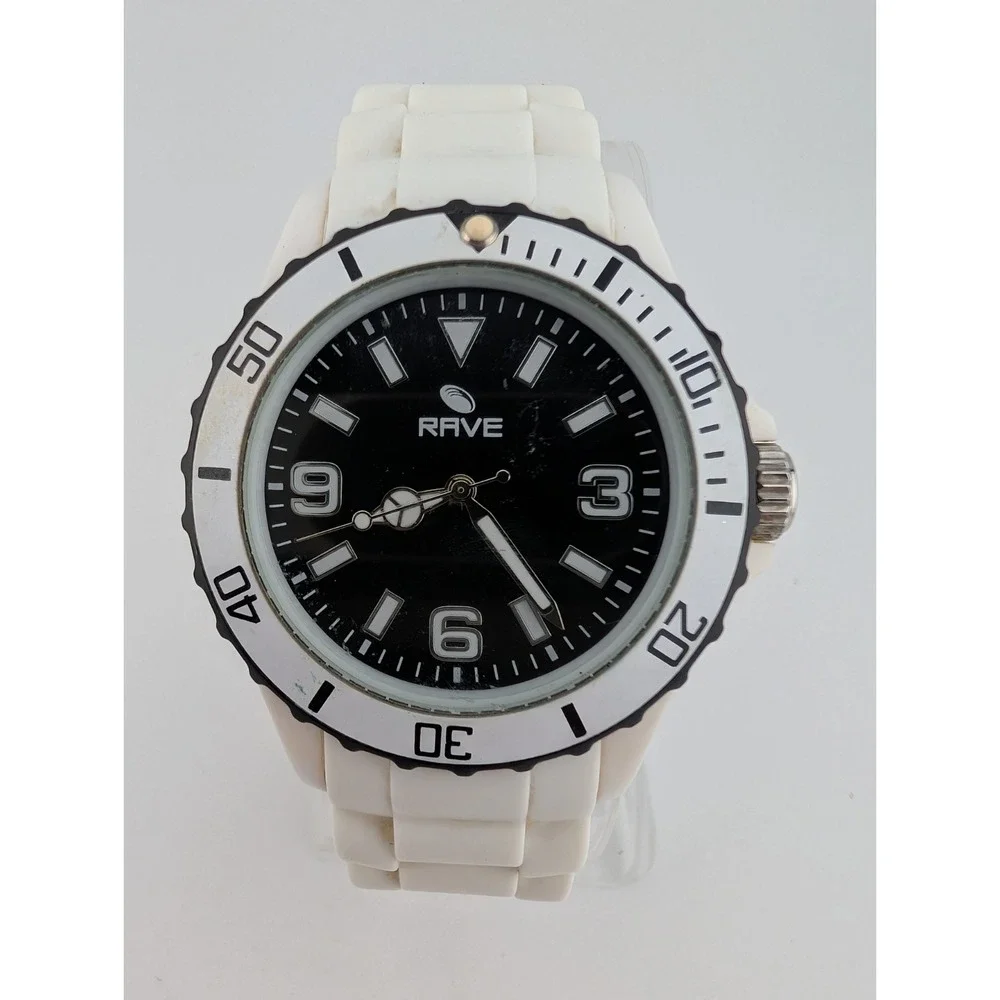 Rave Watch Men 39mm Case Rotating Bezel White Silicone‎ Band- New Battery